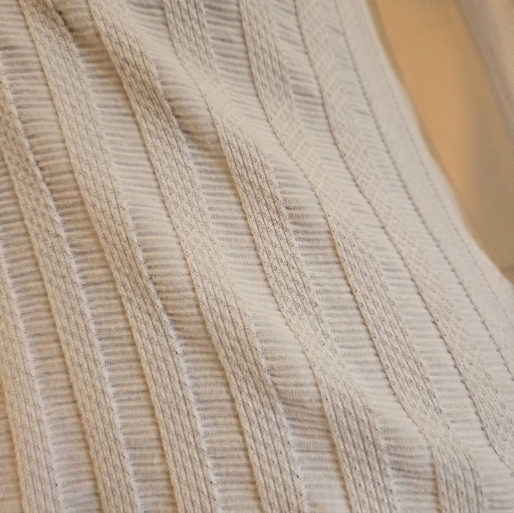 Free People Small White Ribbed Lace-Up V-Neck Top with Gold Detail - Picture 3 of 9